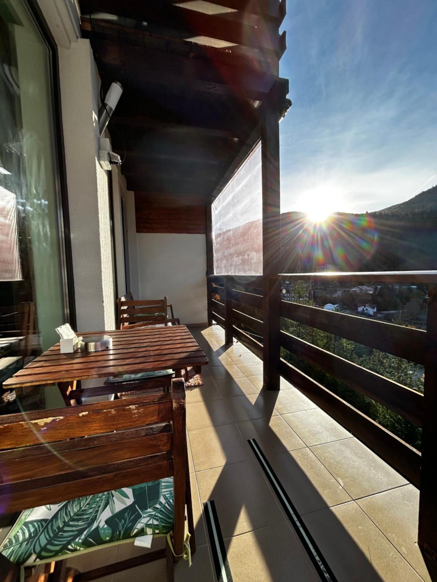 Lucas Duplex Apartment Azuga Bagian luar foto